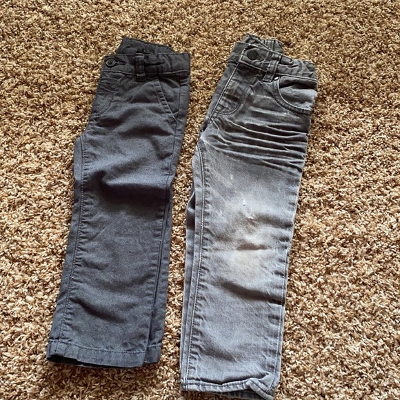 Boys Grey pants - Picture 2 of 5